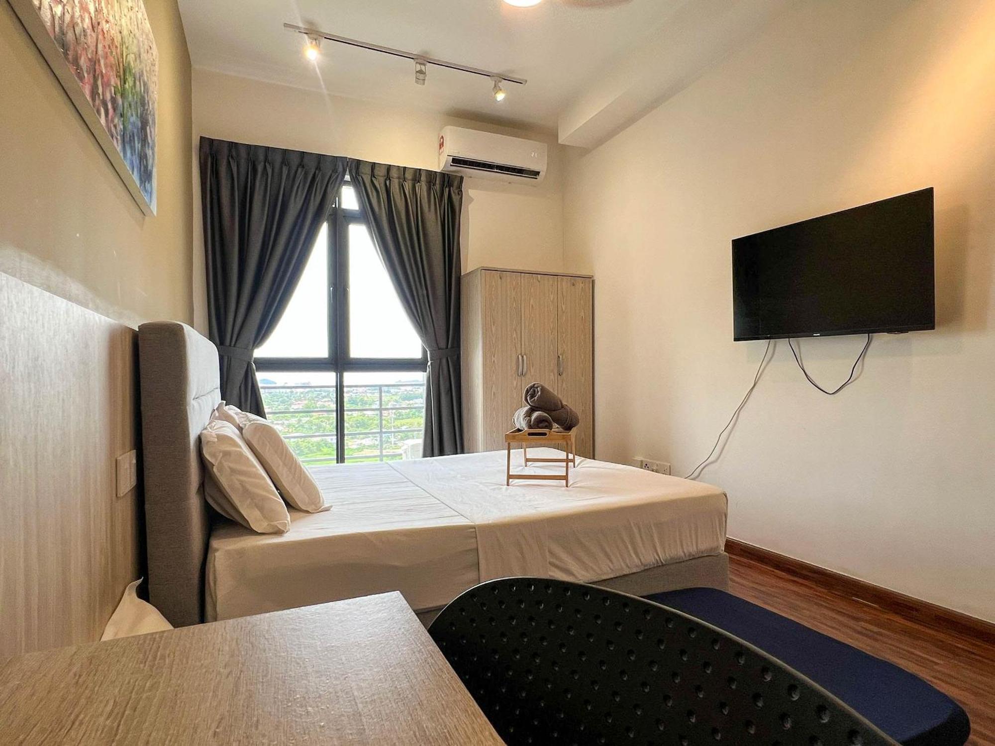Hush Inn At K Avenue Kota Kinabalu Exteriör bild